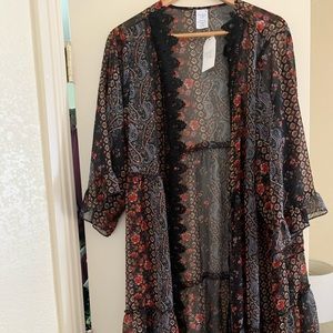 Brand new shawl/cover up